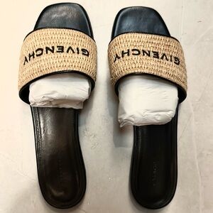 Givenchy Logo Raffia Flat Sandals SZ 38.5